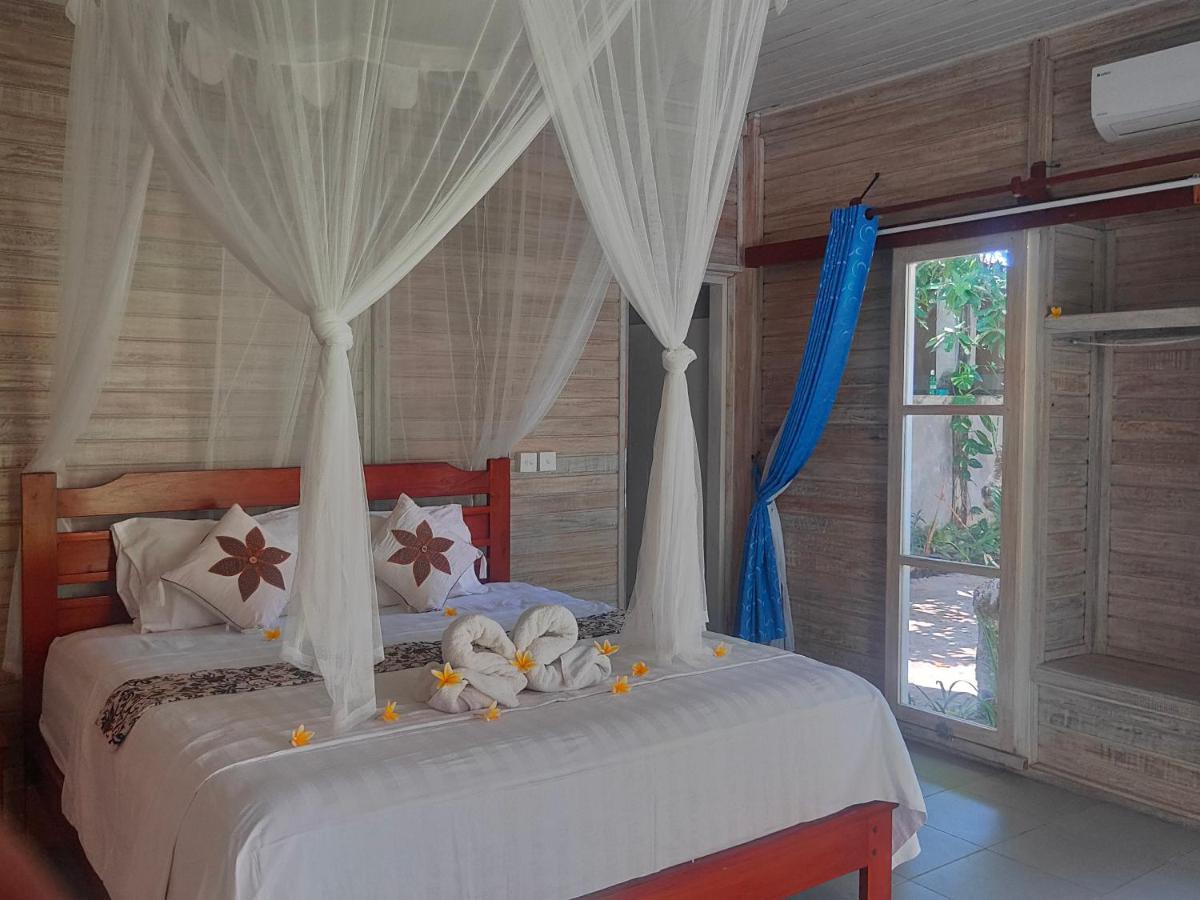 Vista Huts Lembongan Hotel Luaran gambar