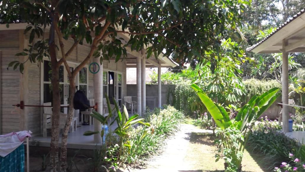 Vista Huts Lembongan Hotel Luaran gambar