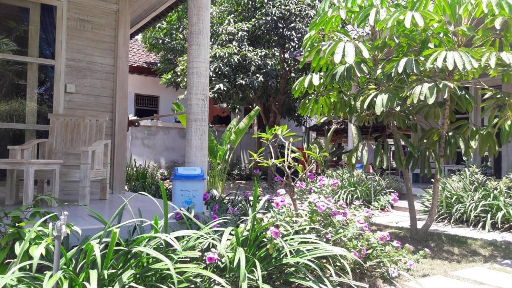 Vista Huts Lembongan Hotel Luaran gambar